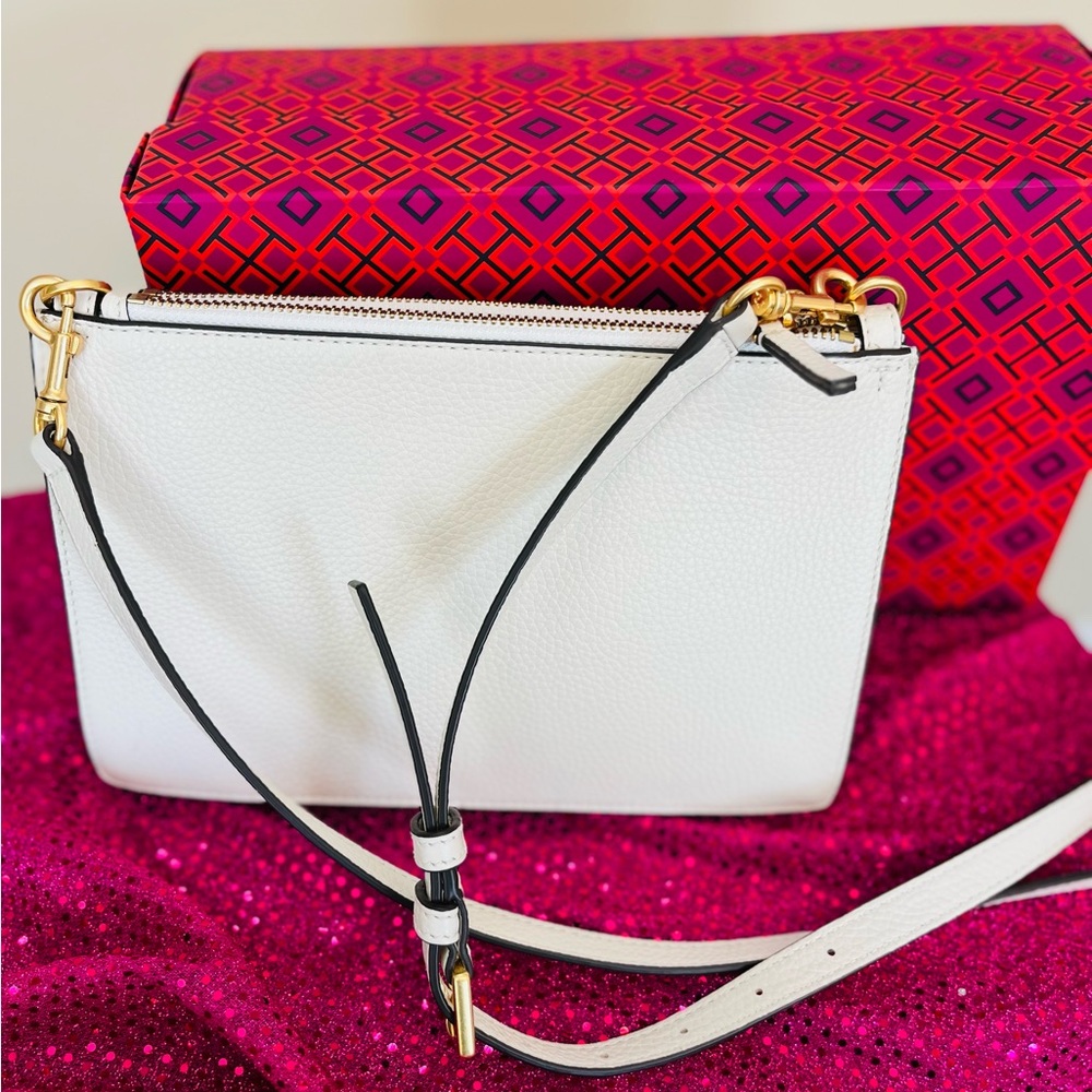 Tory Burch Off White Leather Crossbody Bag - Picture 3 of 3